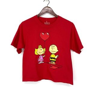 Peanuts Charlie Brown Love Heart Balloon Raw Hem Short Sleeve Tee Crew Neck Sz S